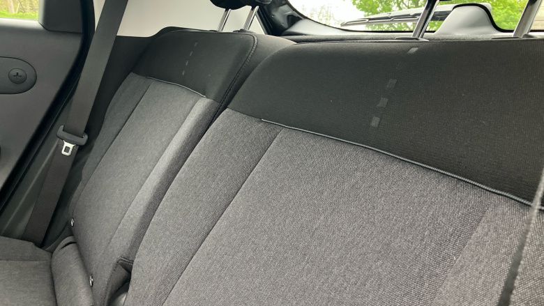 Hyundai INSTER 85kW 02 49kWh 5dr Auto Electric Hatchback